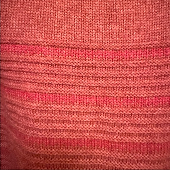 PRANA Phono Mauve Boxy Cropped Solid
Striped Sweater Boat neck Wool - Picture 6 of 8